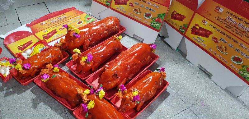 10 Địa Chỉ Bán Thịt Heo Quay Ngon Nhất Sài Gòn, TP.HCM Bạn Nên Mua Và Thưởng Thức