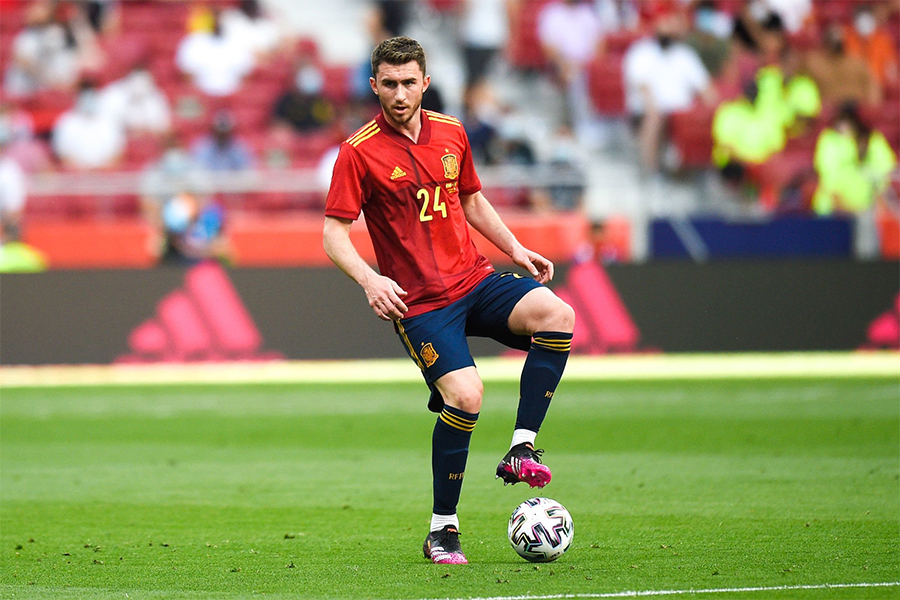 Man City rao bán Laporte với giá 60 triệu bảng