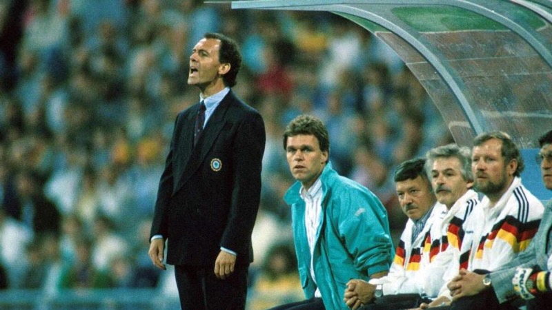 Huấn luyện viên Franz Beckenbauer - Kẻ mang vĩ đại cho Đức