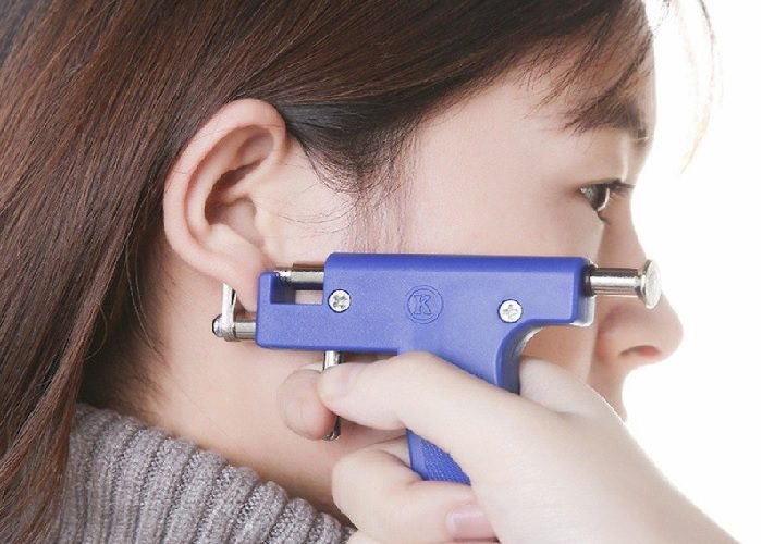 Nằm mơ thấy xỏ lỗ tai – Khám phá con số may mắn